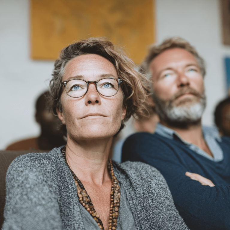 suzannew._httpss.mj.runTKl1YRXWfZc_14_business_dressed_people_4b7070fd-9362-4aab-8d0d-80530eef1bf2_0